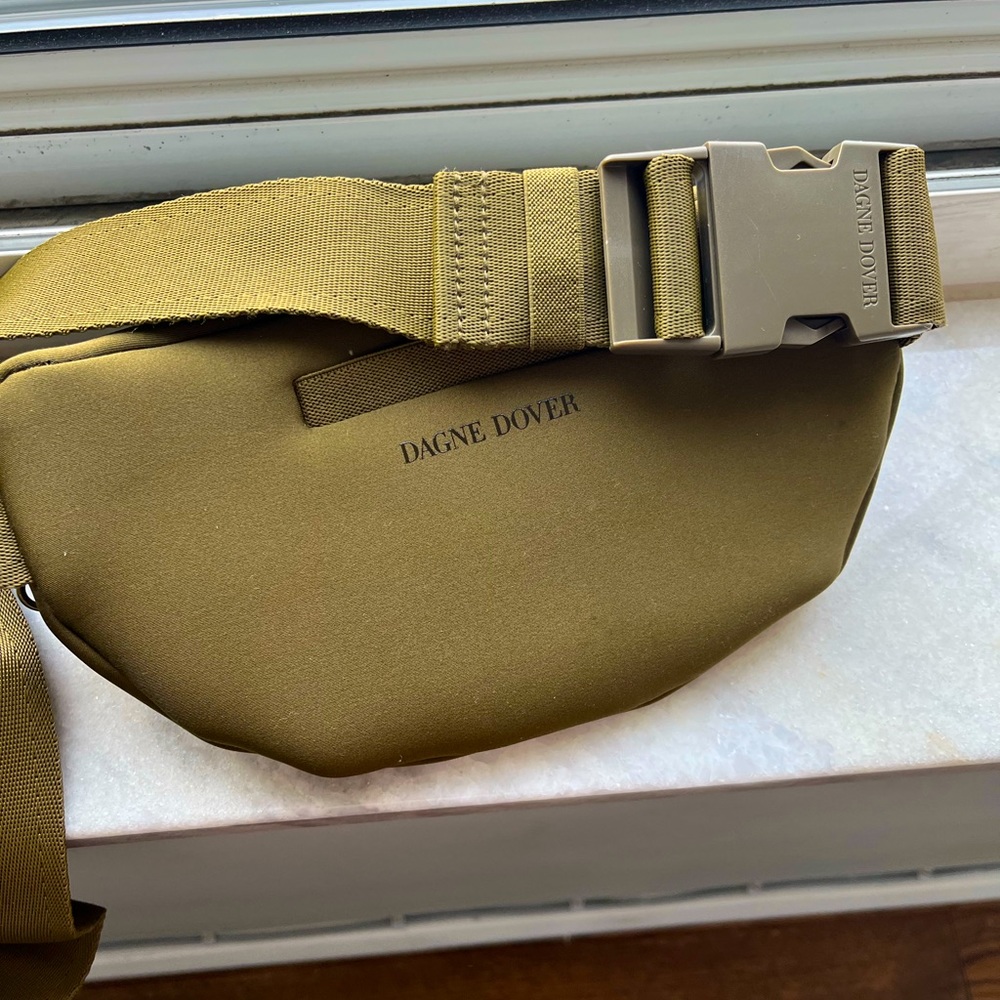Dagne Dover Fanny pack - barely worn!